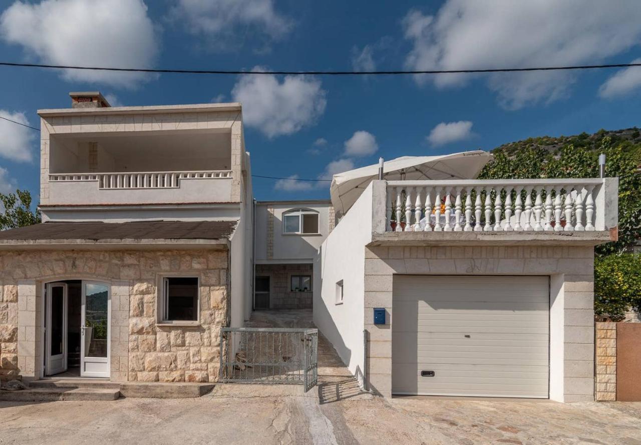 Eden Mediterranean House Vrsine ภายนอก รูปภาพ